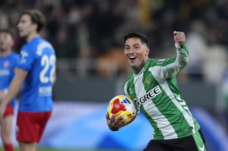 Chimy Avila of Real Betis celebrates a goal during the Copa del Rey Round of 16 football match played between Real Betis and Elche CF at La Cartuja stadium on January 14, 2026, in Sevilla, Spain.