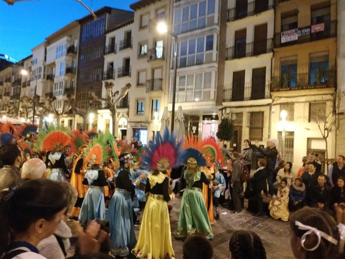 Archivo - Desfile de Carnaval en Logroño