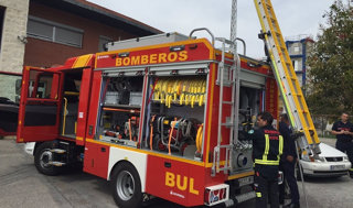 Archivo - Bomberos de Motril en una imagen de archivo.