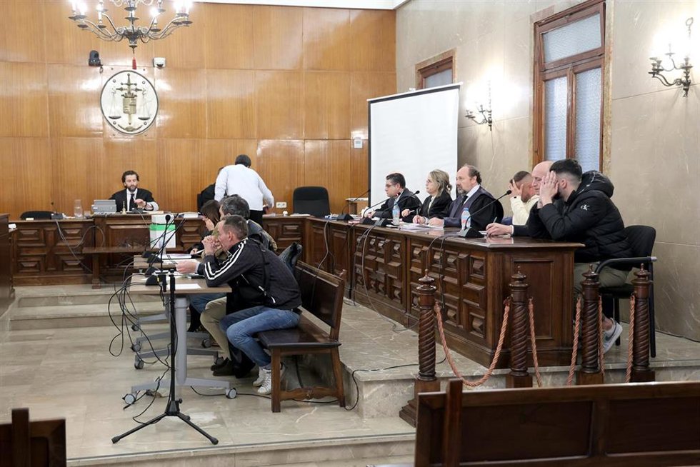 El acusado de matar a uno de los asaltantes durante el juicio, en el Tribunal del Jurado de la Audiencia Provincial de Baleares, a 12 de enero de 2026, en Palma de Mallorca, Mallorca, Islas Baleares (España).