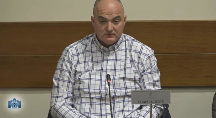 El alcalde de Degaña, Oscar Ancares, comparece en la Junta General.