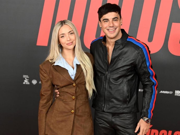 Ana Mena y Mario Casas presentan la película 'Ídolos' en el Hotel VP en Madrid