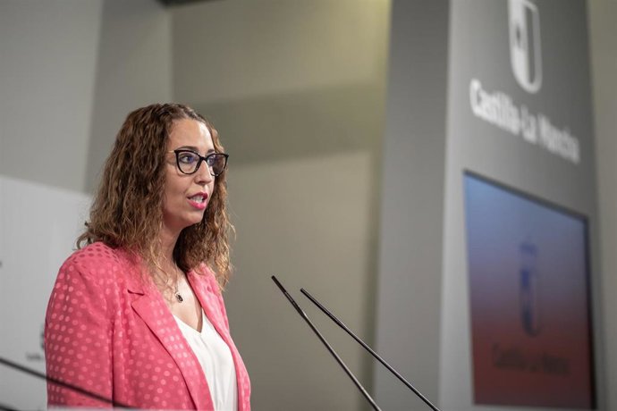 Archivo - La consejera de Igualdad, Sara Simón. Foto de archivo.