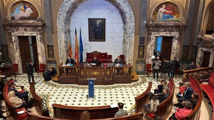 Ple extraordinari després de la defunció de Pérez Casado