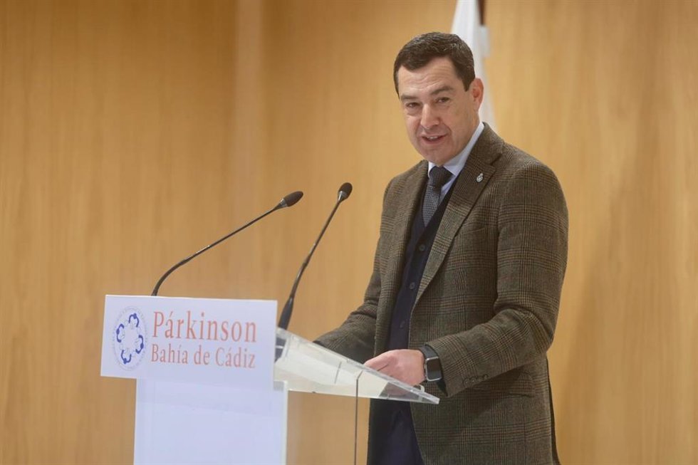 El presidente de la Junta de Andalucía, Juanma Moreno, este jueves en Cádiz