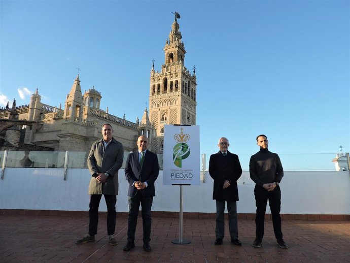 Presentación del logotipo de la Coronación Canónica de la Virgen de la Piedad de Sanlúcar la Mayor (Sevilla)