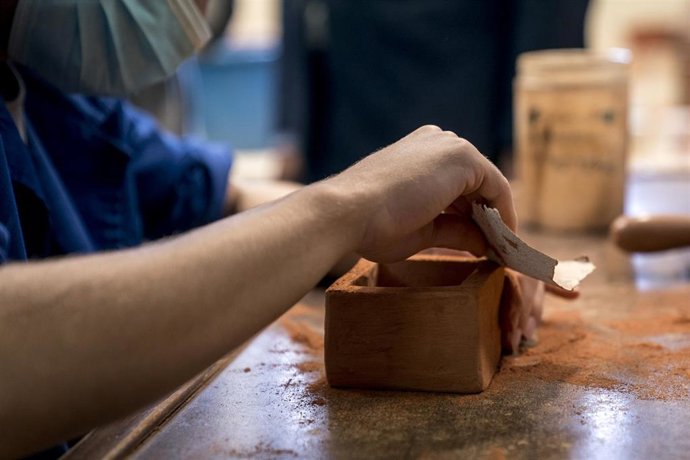 Archivo - Un menor en un centro de reinserción.