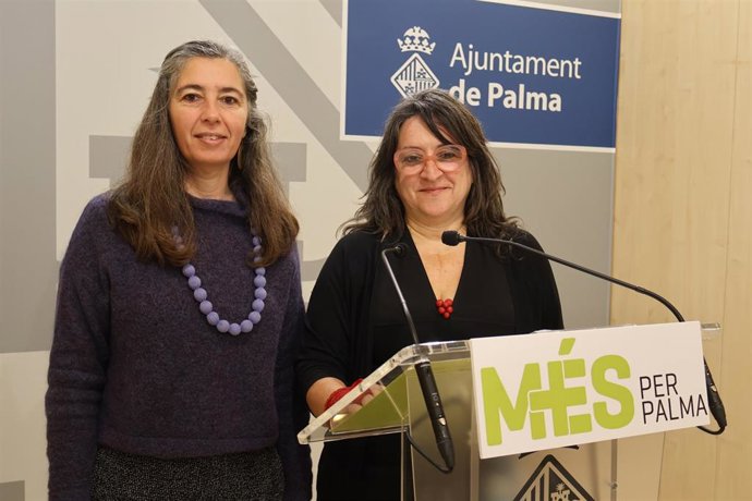 Las regidoras de MÉS per Palma Neus Truyol (i) y Kika Coll (d).