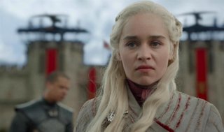 Emilia Clarke, Daenerys en Juego de tronos, explica por qué jamás volverá a hacer nada parecido