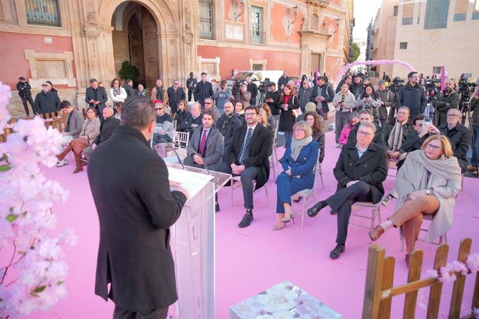 La presentación de esta edición se ha realizado en la plaza del Cardenal Belluga, en Murcia