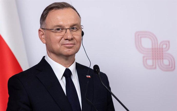 Archivo - El presidente de Polonia, Andrzej Duda, durante una rueda de prensa en Wisla (archivo)