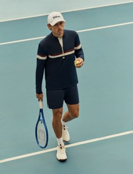 El tenista australiano Álex de Minaur ficha por Wilson.