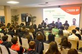 Foto: Más de 200 alumnos participan en el programa de emprendimiento de Cesur en Málaga