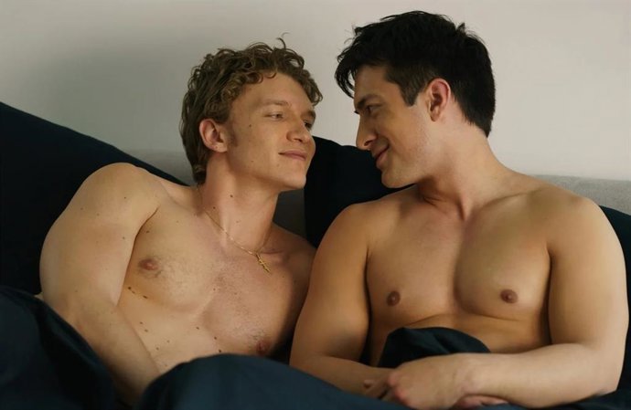 Más que rivales inspira a un exjugador de hockey a salir del armario: "Algo ha despertado en mí"