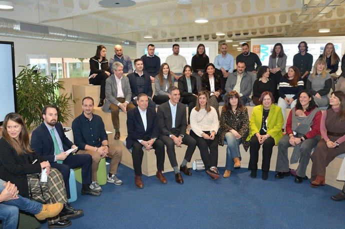 Unión de Uniones estima insuficientes las medidas de Sánchez en el sector agrario.