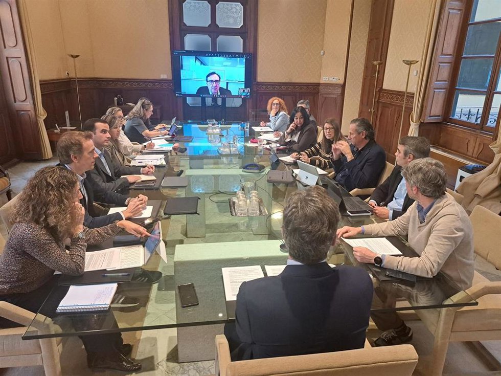 El vicepresidente Costa preside el primer Consejo de Administración de IB Digital.