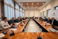 La Junta acuerda en Granada un plan de tráfico para mejorar el acceso a la estación de esquí de Sierra Nevada