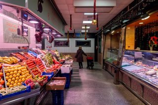 OCU denuncia que el IPC 2025 "golpea duramente" al consumidor con subidas récord.