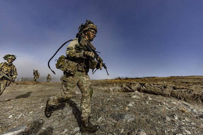 Archivo - Infantería ligera y soldados franceses en Kangerlussuaq, en Groenlandia.