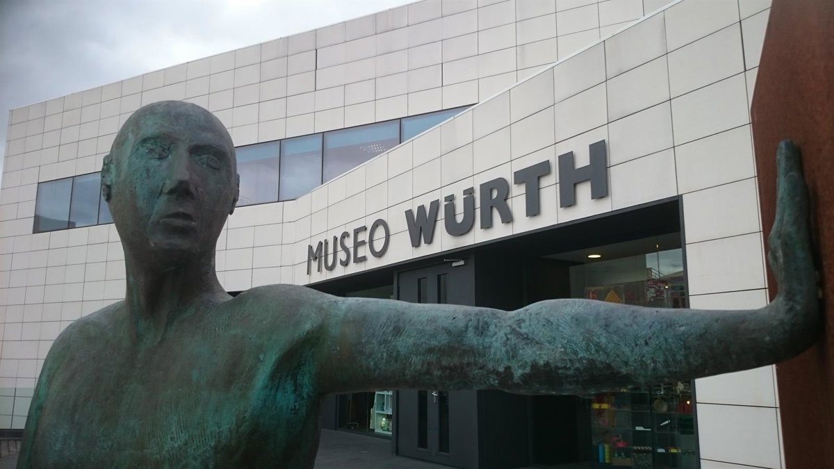 UGT y CCOO lamentan el fallecimiento esta noche del vigilante de seguridad del Museo Wurth durante el servicio