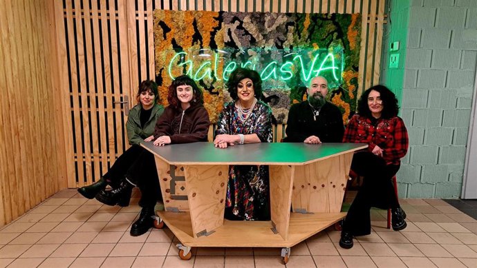Los cuatro nuevos residentes de Galerías VA : Lady Veneno, César Rodríguez y Marta Campesino de Psycho Factory,  Carmen Bécares y Perranube Studio.