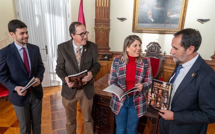AMP.- De Vicente Ros a La Charito, 'Cien voces de Cartagena' recoge la historia de la ciudad a través de sus personajes