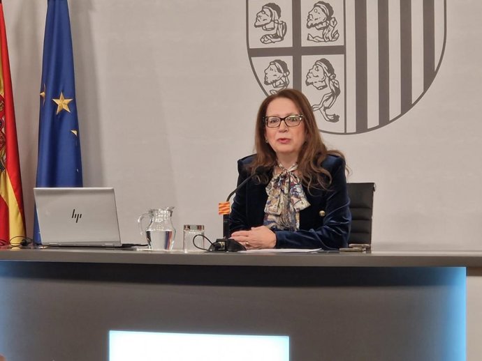 La directora general de Administración Electrónica y Aplicaciones corporativas, María Ángeles Rincón durante la rueda de prensa.