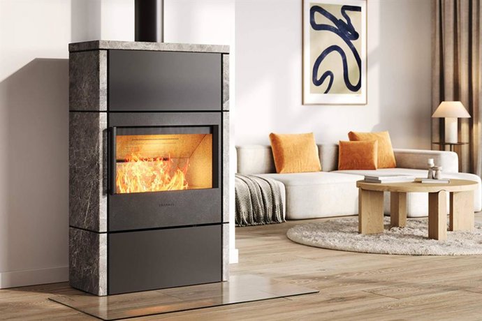 Carbel exhibe sus estufas y chimeneas en la feria internacional Progetto Fuoco en Verona, Italia