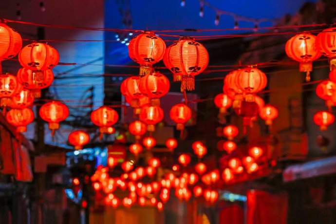 China celebra su Año Nuevo en Sevilla con un deslumbrante espectáculo sonoro