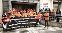 CCOO se concentra por fallecimiento de vigilante de seguridad de Museo Wurth reclamando aplicar coeficientes reductores