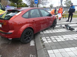 Investigado un conductor tras atropellar a un usuario que circulaba en patinete eléctrico en Palencia