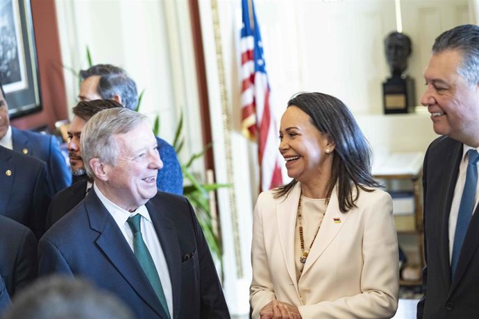 La líder opositora venezolana Maria Corina Machado durante su visita al Capitolio estadounidense, tras su almuerzo de trabajo con el presidente estadounidense, Donald Trump.  