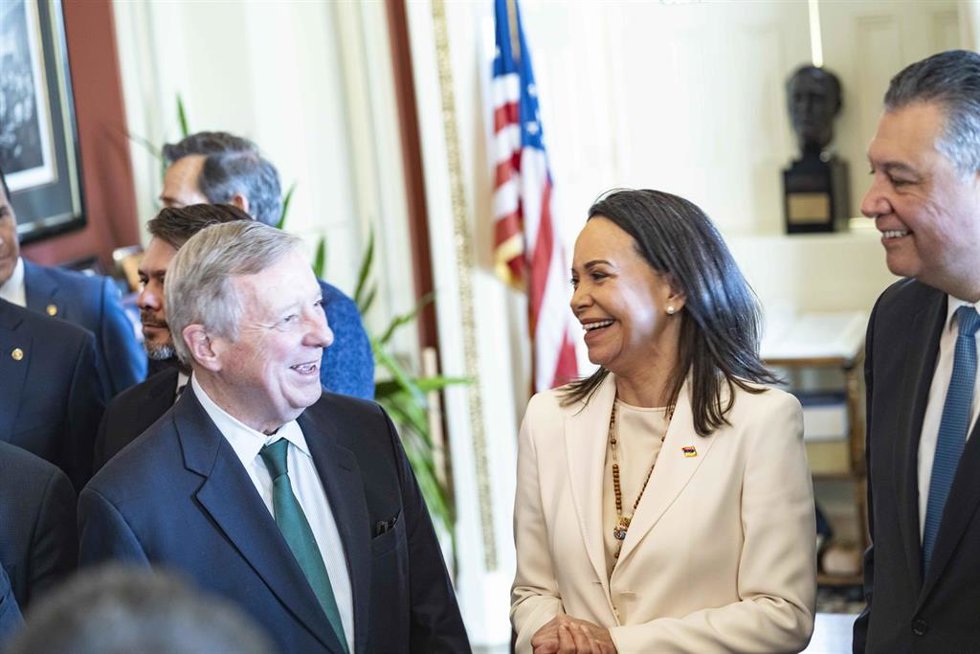 La líder opositora venezolana Maria Corina Machado durante su visita al Capitolio estadounidense, tras su almuerzo de trabajo con el presidente estadounidense, Donald Trump.