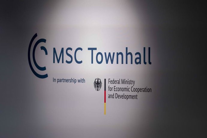 Archivo - February 15, 2025, Munich, Bavaria, Germany: MSC Downhill sign seen during panel Peace Through Strength: A Plan for Ukraine with KEITH KELLOGG, Special Envoy for Ukraine and Russia, Department of State, United States of America, .ANDRII IVANOVYC