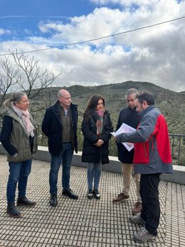 Reunión sobre el abastecimiento de agua en Villarbajo.