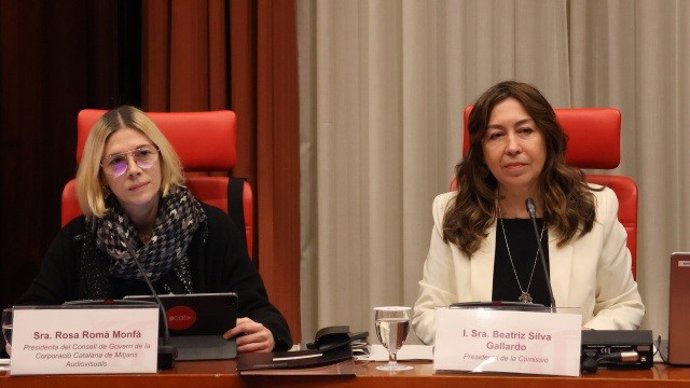 La presidenta de 3Cat, Rosa Romà, en la comissió de control del Parlament