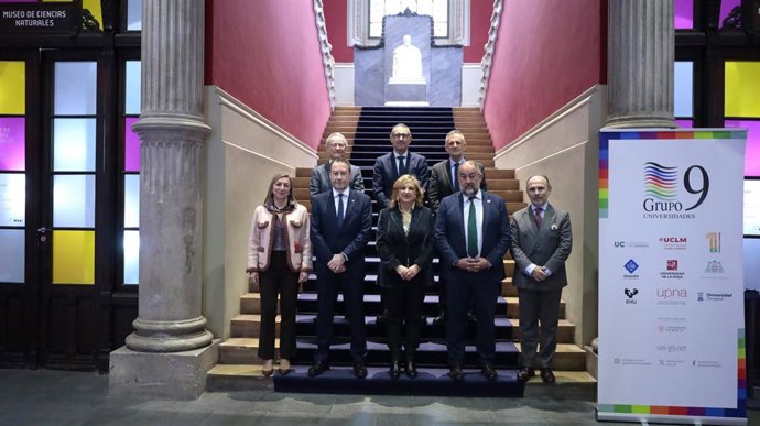 Foto de familia de los rectores de las Universidades del Grupo G-9.