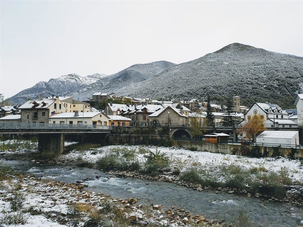Archivo - Alerta en Aragón por la borrasca 'Harry'.