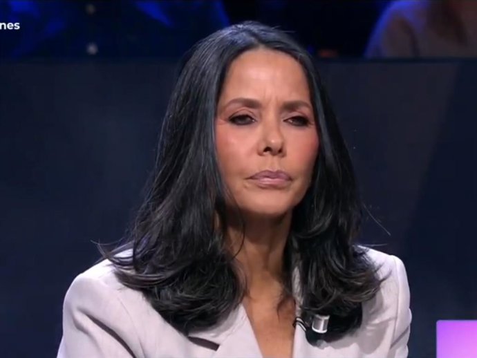 Vaitiare Bandera se sienta en '¡De viernes!'