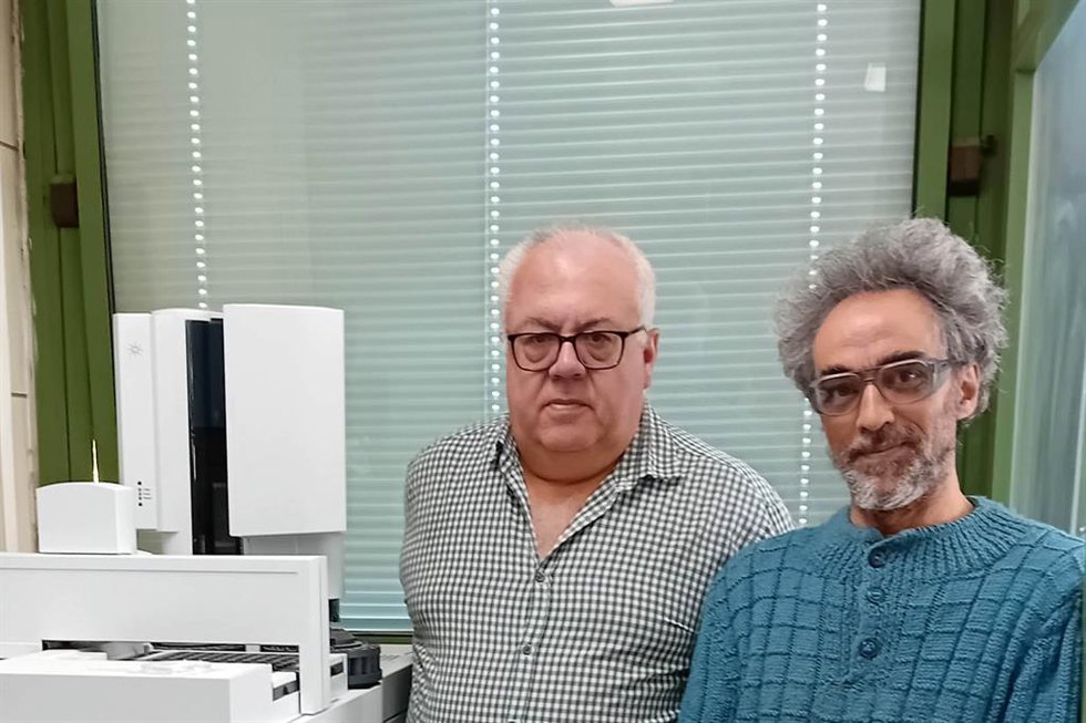 Archivo - Los investigadores Óscar Ballesteros y Leonardo Velasco.