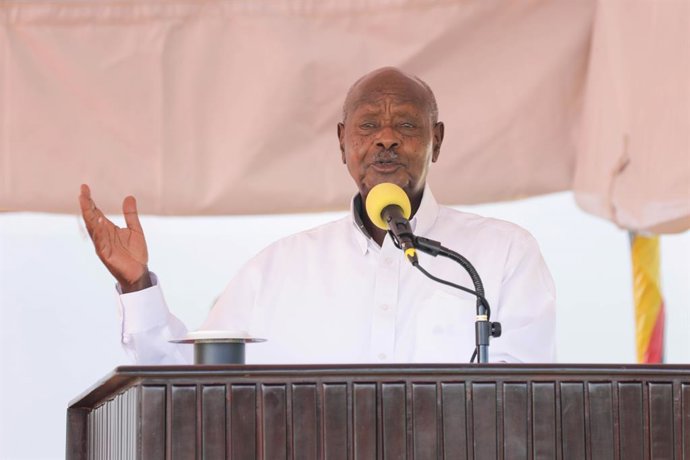 Archivo - MOROTO, Dec. 6, 2024  -- Ugandan President Yoweri Museveni speaks during the launch of the fifth phase of construction of the National Data Transmission Backbone Infrastructure (NBI) in Moroto, Uganda, Dec. 4, 2024.   The project, financed by th
