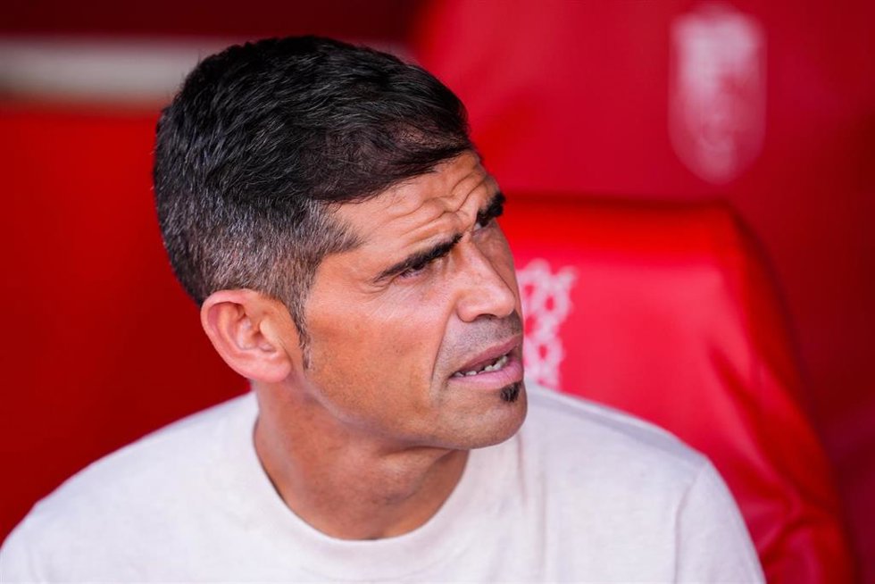 Archivo - Antonio Hidalgo, entrenador del Deportivo de La Coruña.