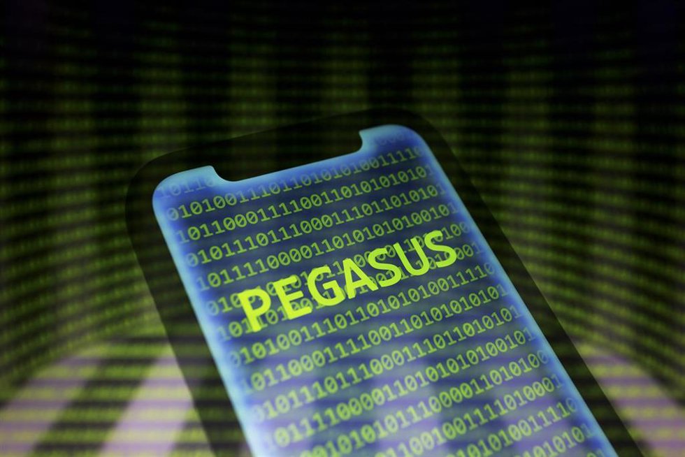 Archivo - Ilustración del software espía Pegasus