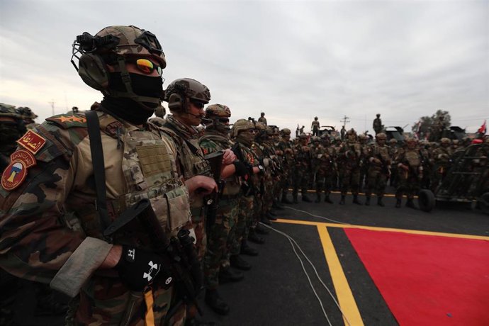 Archivo - Imagen de archivo de militares iraquíes 