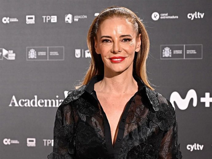 Paula Vázquez en los Premios Iris 2025 en la Real Casa de Correo a 16 de Enero de 2026 en Madrid (España).