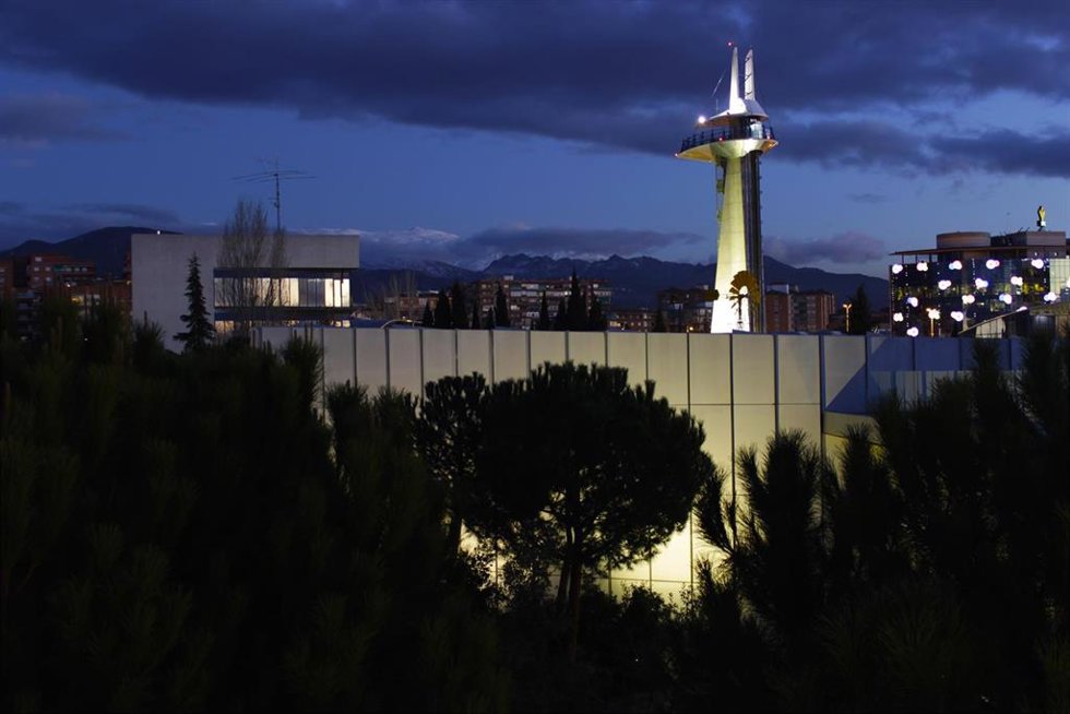 Archivo - Torre de observación del Parque de las Ciencias de Granada, en imagen de archivo