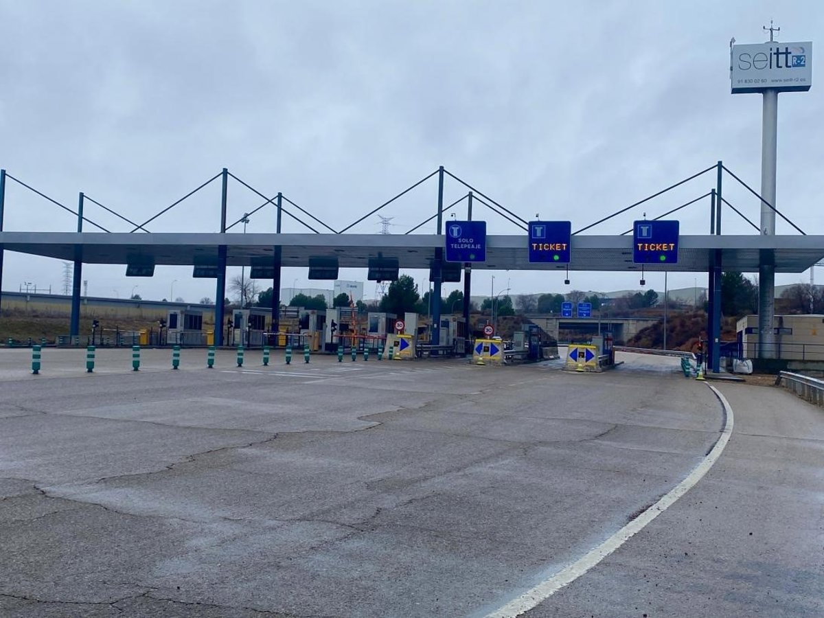 La liberalización de la R2 en Guadalajara ya beneficia a 388.000 vehículos, un 27 por ciento de ellos pesados