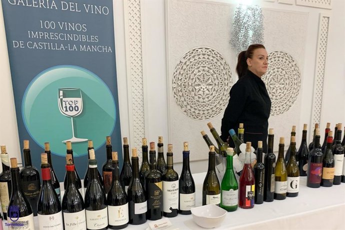 El II Salón y Galería 100 vinos imprescindibles de CLM apuesta por la excelencia y muestra la riqueza varietal regional