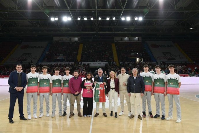 El equipo Cadete 2011 pasa a denominarse Mercasevilla San Pablo Caja87.