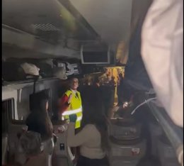 Interior de un vagón captado por un pasajero